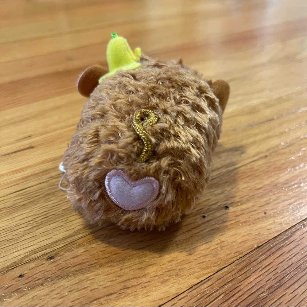 BNWT Disney Tsum Tsum Piglet in Monkey Costume - Picture 4 of 7